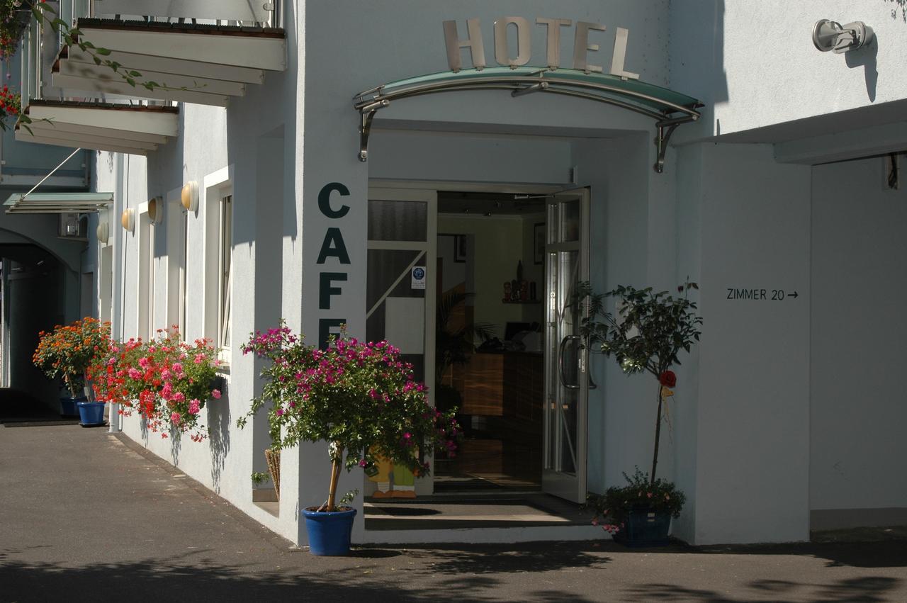 Hotel Lang ไลบ์นิทซ์ ภายนอก รูปภาพ